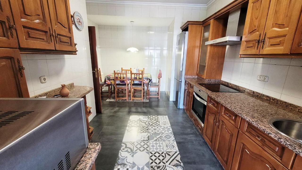 Apartament El Hogar De Todos Ourense Zewnętrze zdjęcie